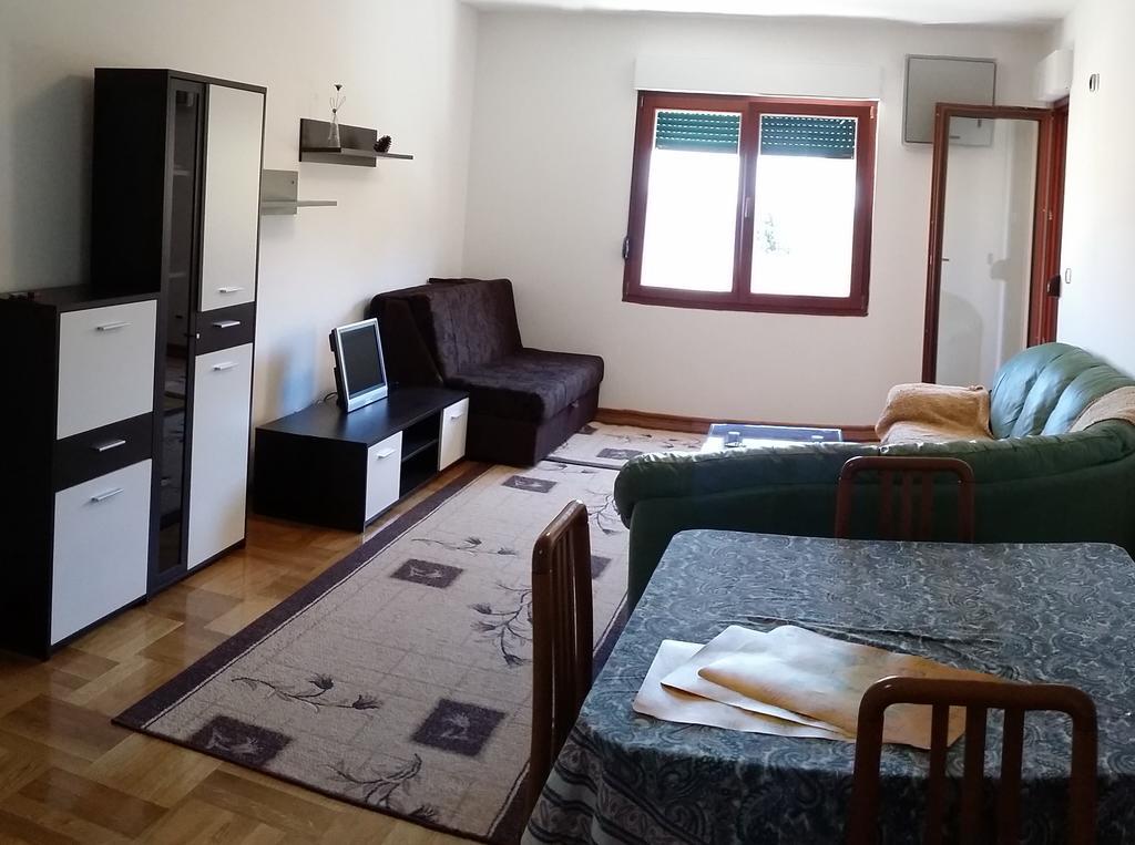 Nerina Apartment Petrovac Szoba fotó