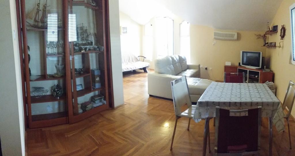 Nerina Apartment Petrovac Kültér fotó